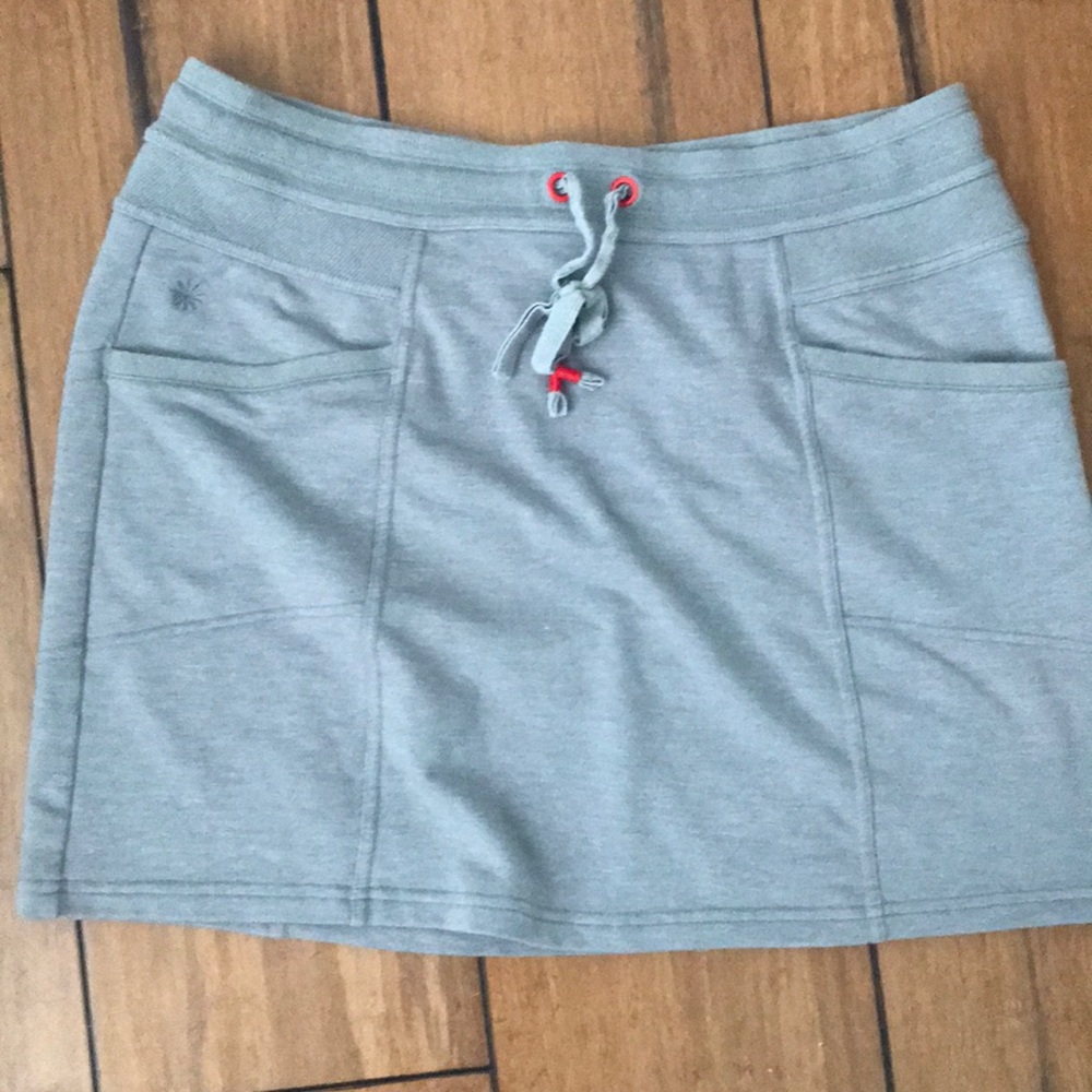 Athleta skirt